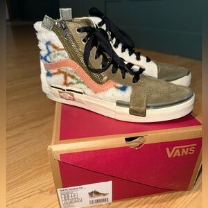 Vans SK8-Hi Reissue CA Fuzzy Sherpa – Size 5 Men – With Box